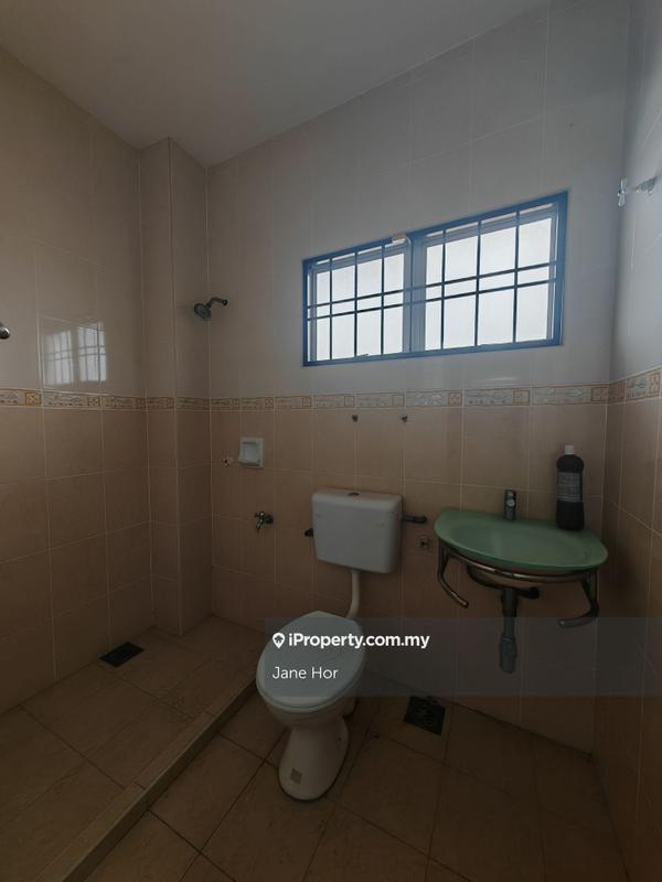 Rumah Teres 2-Tingkat untuk Dijual di Taman Lestari Putra, Seri Kembangan oleh Jane Hor - iProperty.com.my