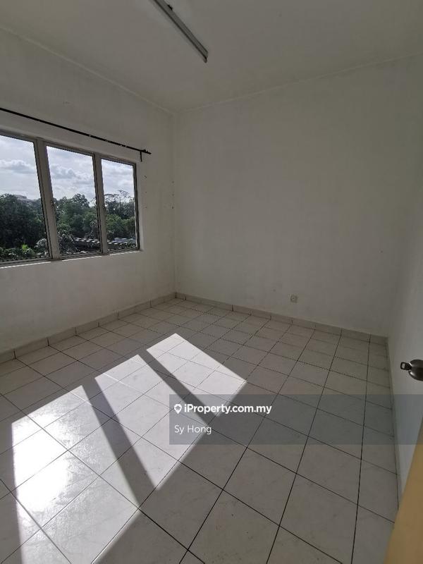 Pangsapuri untuk Dijual di D' Cahaya Apartment oleh Sy Hong - iProperty.com.my