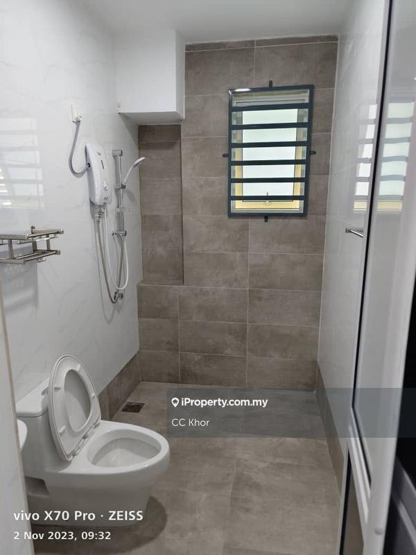 Rumah Berangkai 2 Tingkat untuk Dijual di Kg Laut, Kuala Terengganu oleh CC Khor - iProperty.com.my