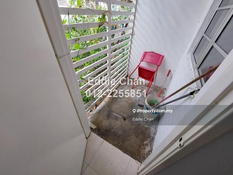 2.5-storey Terraced House for Sale in Ukay Perdana (De Puncak), Ampang by Eddie Chan - iProperty.com.my