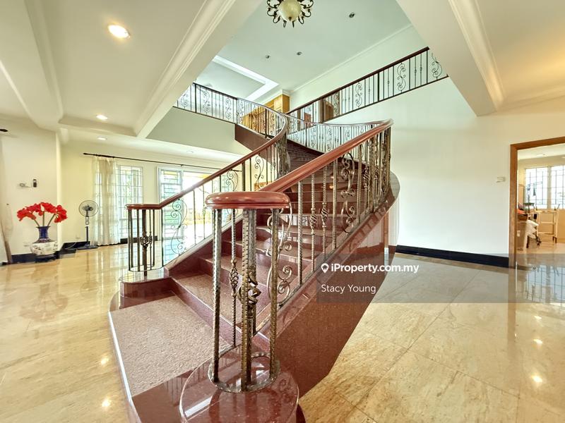 Bungalow House for Sale in Country Heights, Kajang by Stacy Young - iProperty.com.my