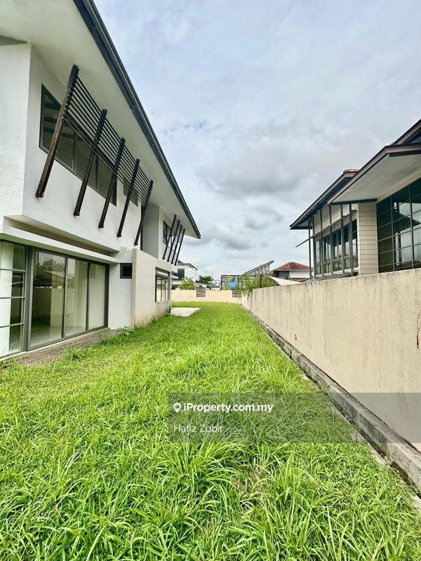 Bungalow House for Sale in Bandar Seri Putra, Bangi by Hafiz Zubir - iProperty.com.my