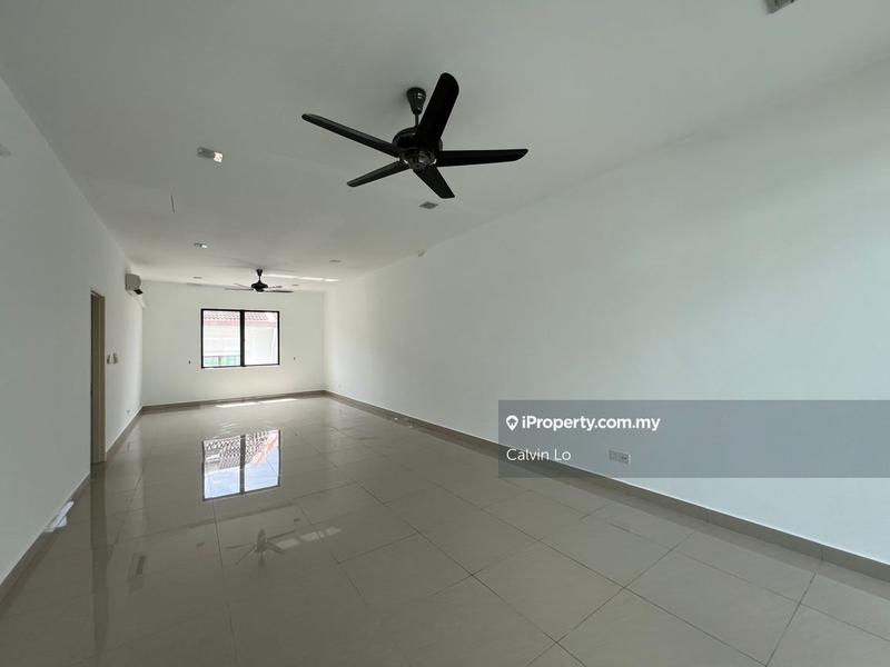3-storey Terraced House for Sale in Kinrara Residence, BK, Damai Utama, Puchong, Puchong by Calvin Lo - iProperty.com.my