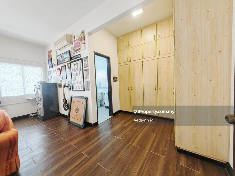 Rumah Teres 2.5-Tingkat untuk Dijual di BANDAR PUCHONG JAYA, Puchong oleh Aedlynn Mj - iProperty.com.my
