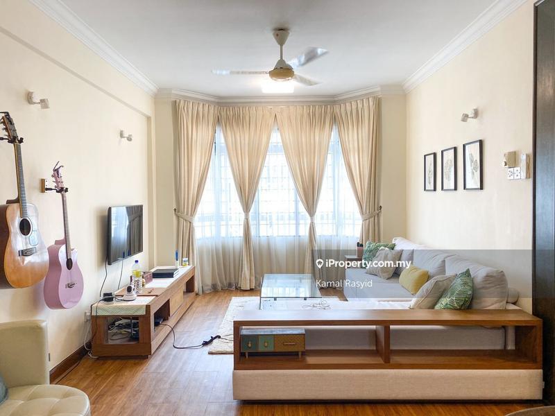 For Sale - D'shire Villa