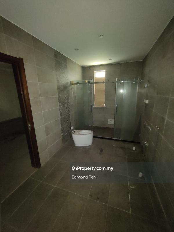 Bungalow House for Sale in Taman Overseas Union (Taman Oug), Jalan Klang Lama (Old Klang Road) by Edmond Teh - iProperty.com.my