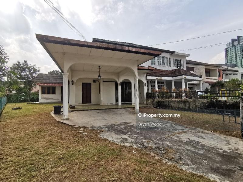 Rumah Teres 2-Tingkat untuk Dijual di Damansara Jaya, Petaling Jaya oleh Bryan Wong - iProperty.com.my