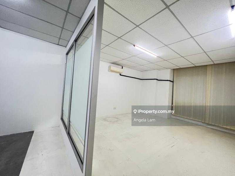 Shop / Office untuk Dijual di Kampung Sungai Kayu Ara, Petaling Jaya oleh Angela Lam - iProperty.com.my