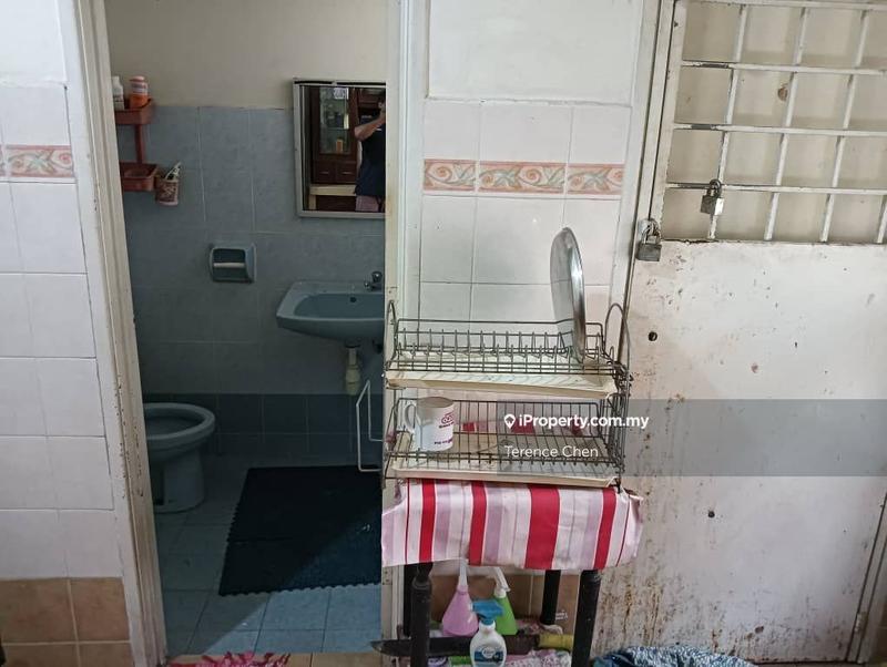Rumah Berangkai 2 Tingkat untuk Dijual di Taman Pinggiran Usj 1, Subang Jaya oleh Terence Chen - iProperty.com.my