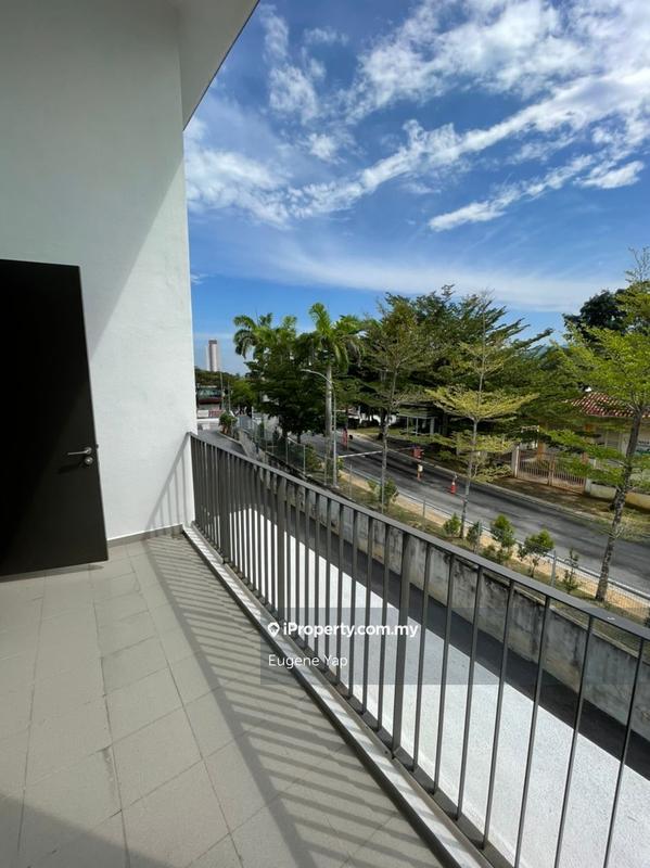 Rumah Teres 3-Tingkat untuk Dijual di Bukit Rahman Putra, Sungai Buloh oleh Eugene Yap - iProperty.com.my