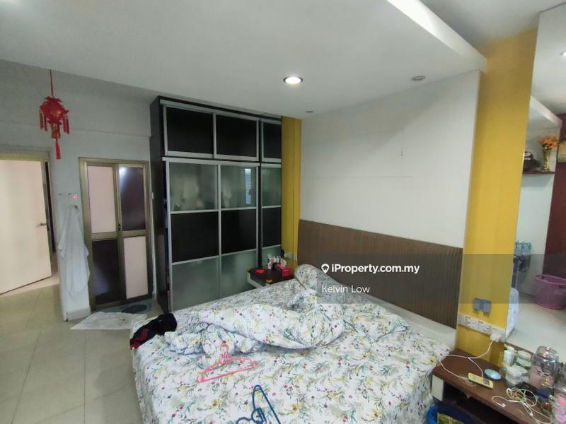Service Residence for Sale in D'Alamanda by Kelvin Low - iProperty.com.my