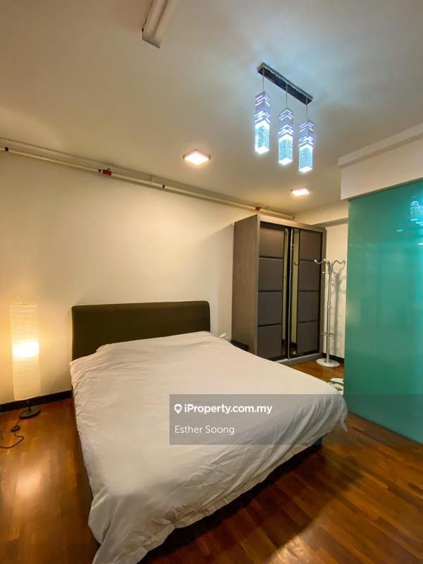 For Sale - The Scott Garden SOHO