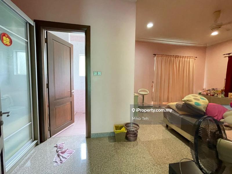 Bungalow House untuk Dijual di Taman Equine, Seri Kembangan oleh Miko Teh - iProperty.com.my