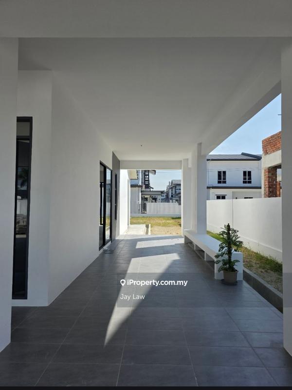 2.5-storey Terraced House for Sale in Kuching, Sarawak by Jay Law - iProperty.com.my