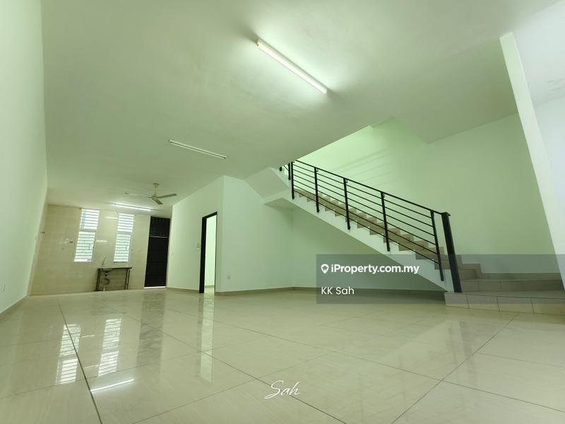 Rumah Berangkai 3 Tingkat untuk Dijual di Taman Bangi Avenue, Bangi oleh KK Sah - Interior - iProperty.com.my