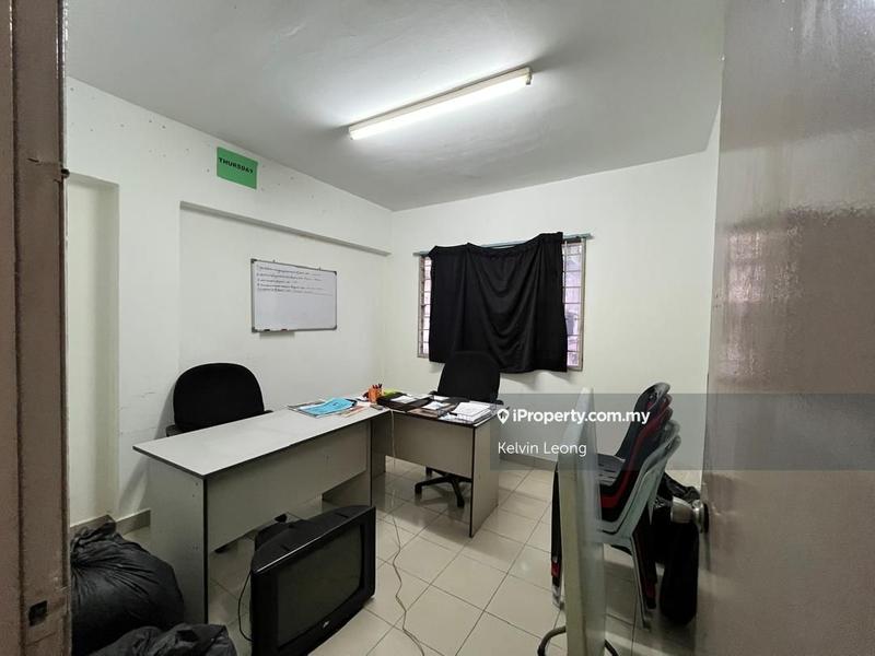 Flat for Sale in Taman Pandan Cahaya by Kelvin Leong - iProperty.com.my
