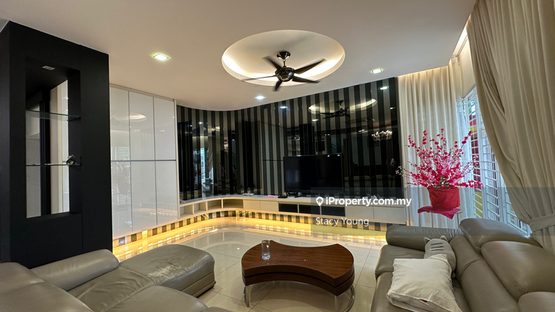 Bungalow House for Sale in Batu 9, Cheras by Stacy Young - iProperty.com.my