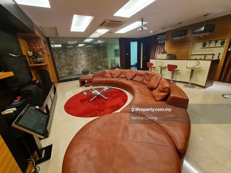 Banglo untuk Dijual di Mines Resort City, Seri Kembangan oleh Venice Chong - iProperty.com.my