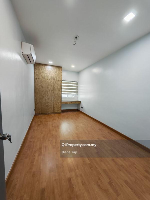 2.5-storey Terraced House for Sale in Impian Villas, Mont Kiara by Biana Yap - iProperty.com.my