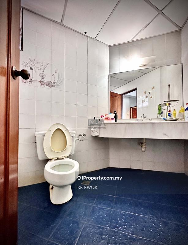 Kondominium untuk Disewa di Marina Tower (Ratu Mutiara) oleh KK KWOK - iProperty.com.my