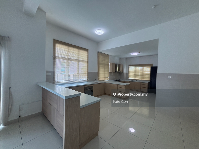 Rumah Berkembar untuk Dijual di Perdana Lakeview East, Cyberjaya oleh Kate Goh - iProperty.com.my