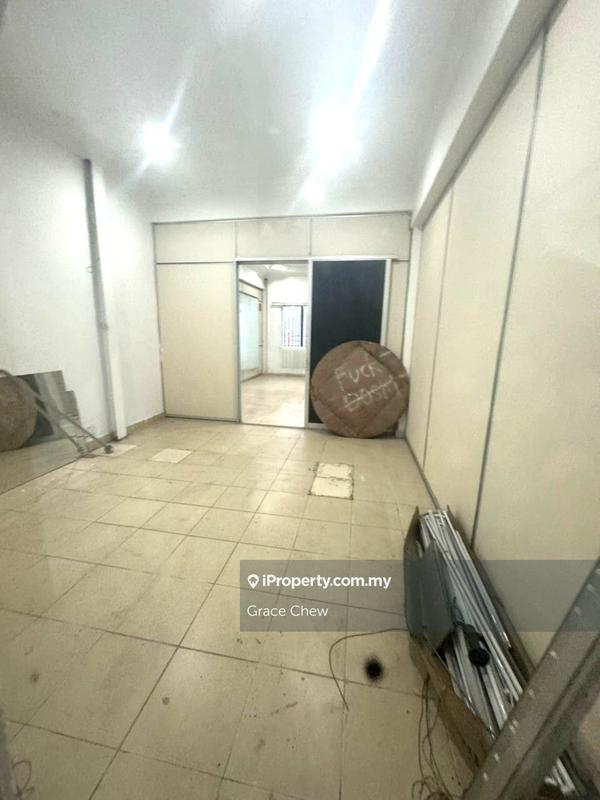 Kilang Teres untuk Disewa di Kawasan Perindustrian Tampoi, Johor Bahru oleh Grace Chew - iProperty.com.my