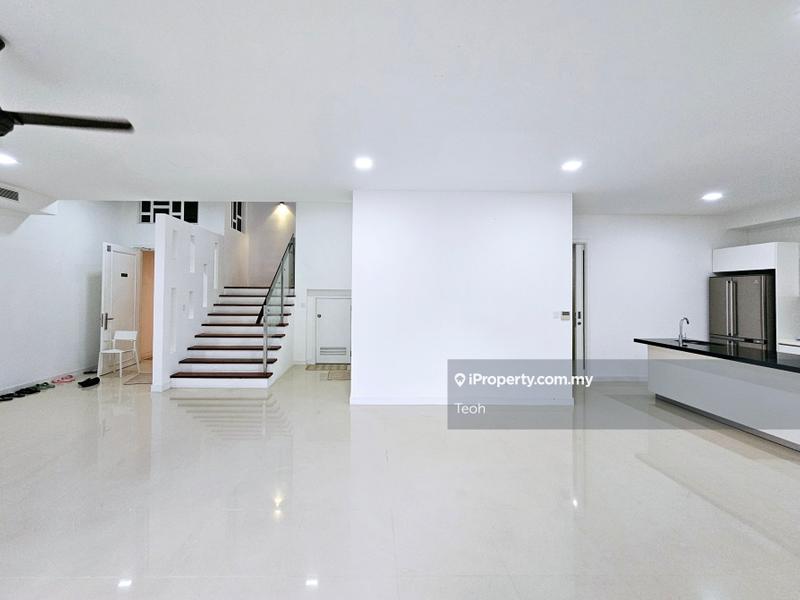 For Sale - Pavilion Hilltop