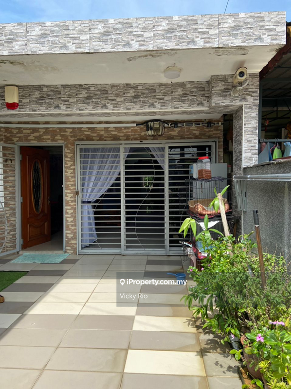 Rumah Berangkai 1 Tingkat untuk Dijual di Taman Sri Pandyan, Puchong oleh Vicky Rio - iProperty.com.my