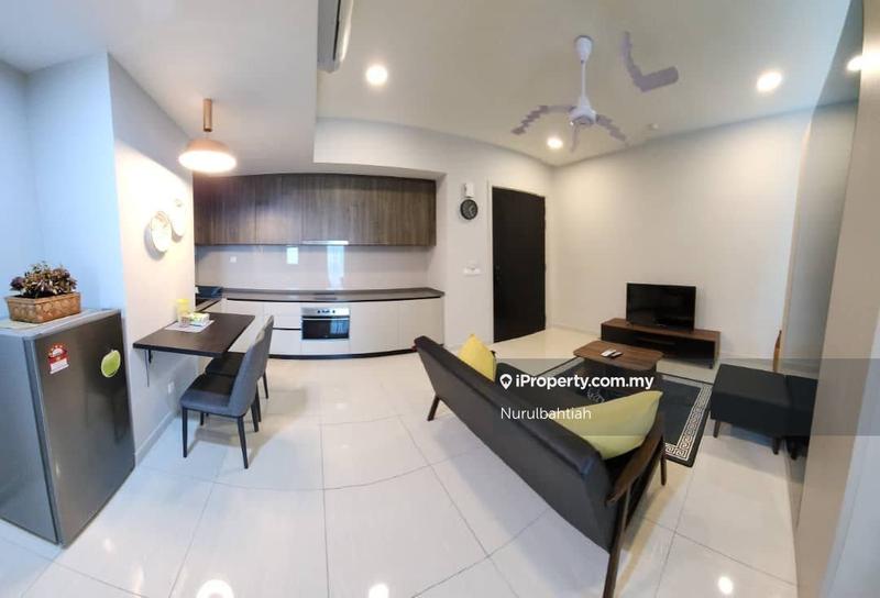 For Sale - Datum Jelatek Residence