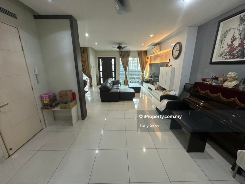 Bungalow House for Sale in USJ Heights, Subang Jaya by Tony Siow - iProperty.com.my