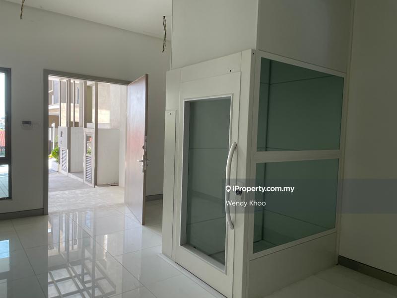 3-storey Terraced House for Rent in Bandar Putra Permai, Seri Kembangan by Lawrence Khoo - iProperty.com.my