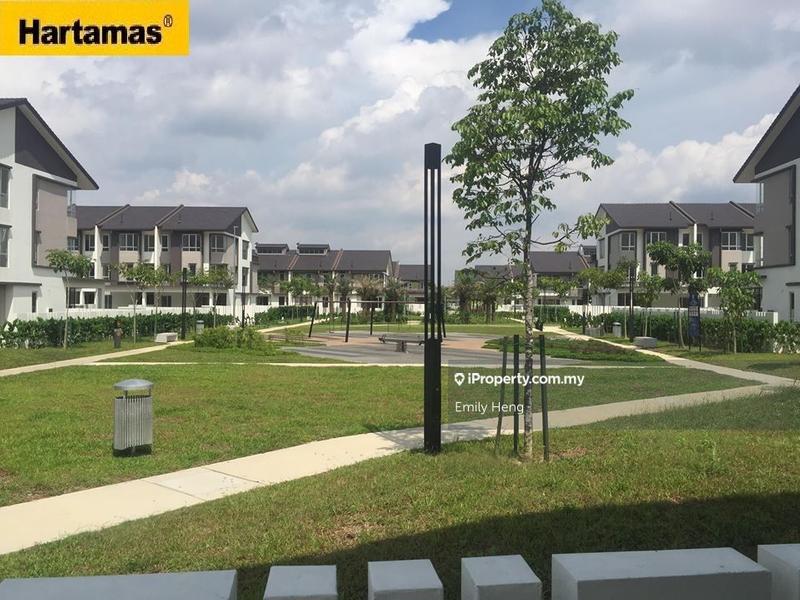 3-storey Terraced House for Sale in Telok Panglima Garang, Selangor by Emily Heng - iProperty.com.my