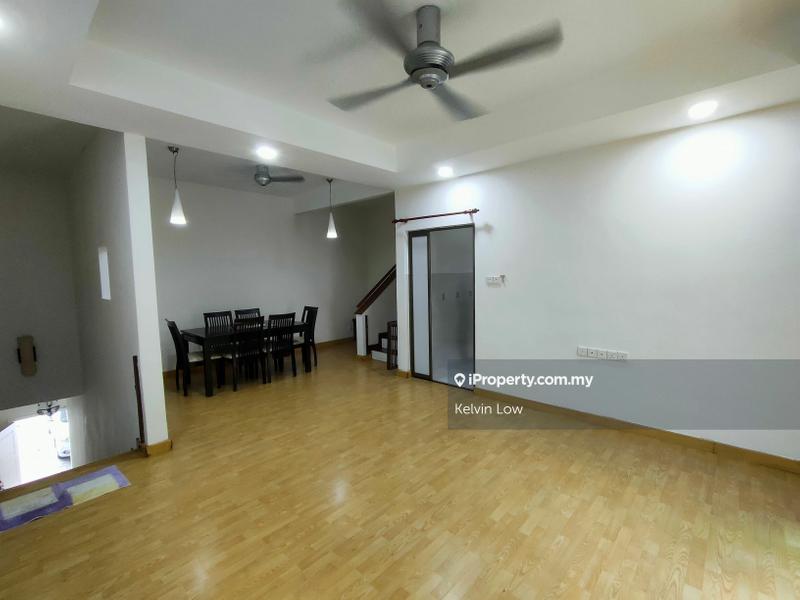 Townhouse for Sale in Kota Damansara, Selangor by Kelvin Low - iProperty.com.my