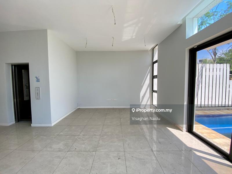 3.5-storey Terraced House for Sale in Fields of Gold Villa Senja Rawang, Rawang by Visaghan Naidu - iProperty.com.my