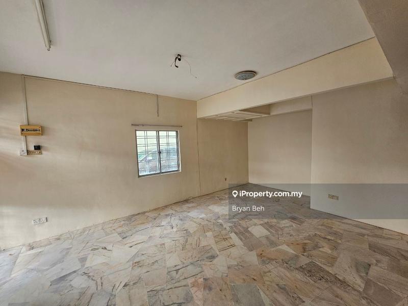 Rumah Teres 2-Tingkat untuk Dijual di Taman Saga, Ampang oleh Bryan Beh - iProperty.com.my