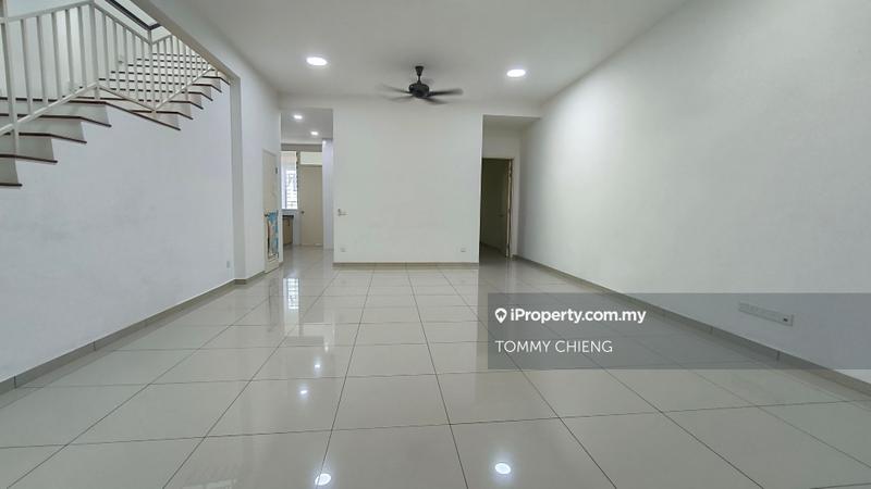 Rumah Teres untuk Disewa di Eco Majestic, Semenyih oleh TOMMY CHIENG - iProperty.com.my