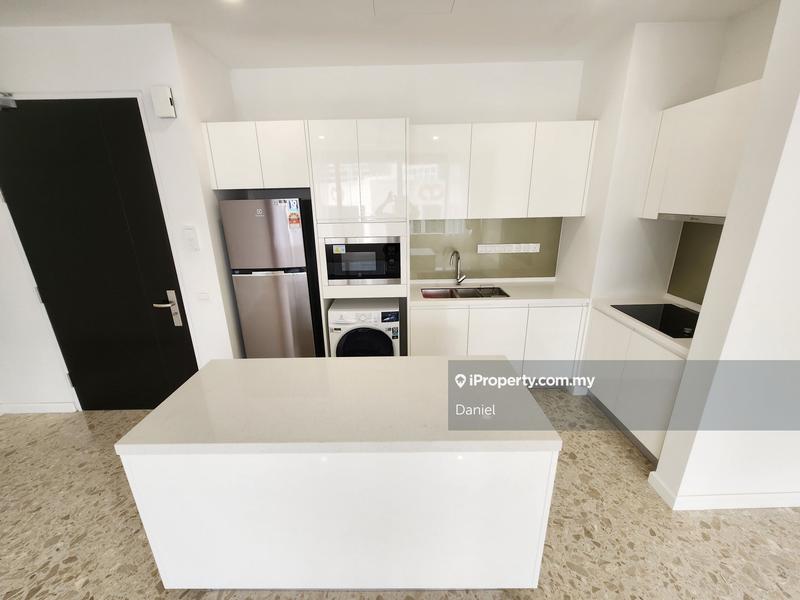 Service Residence for Sale in Pavilion Ceylon Hill by Daniel - iProperty.com.my