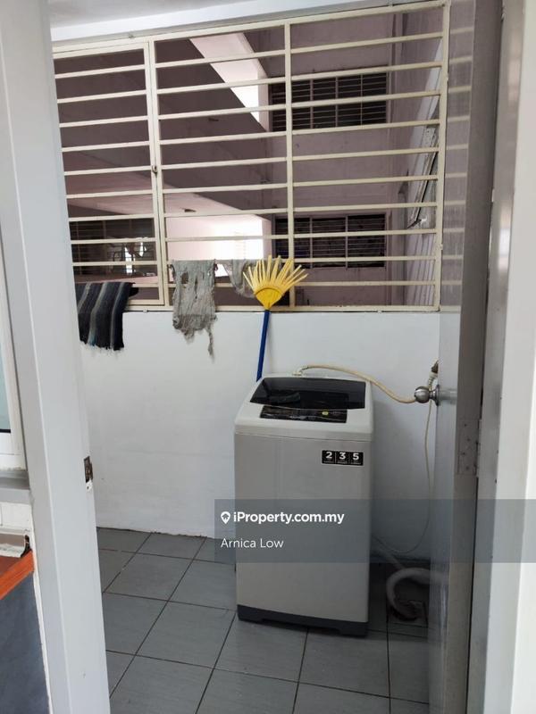 Condominium for Sale in Springville Residence by Arnica Low - iProperty.com.my