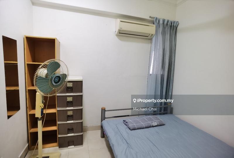 For Rent - Koi Tropika