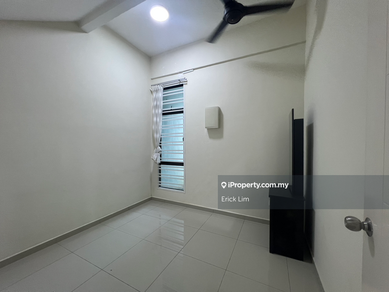 Rumah Teres untuk Dijual di Taman Ayer Keroh Height, Bukit Katil oleh Erick Lim - iProperty.com.my