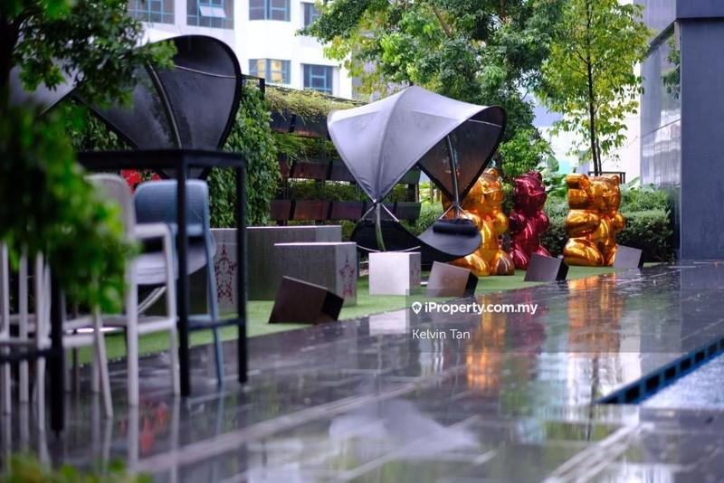 Service Residence for Sale in Star Residences Two by Kelvin Tan - iProperty.com.my