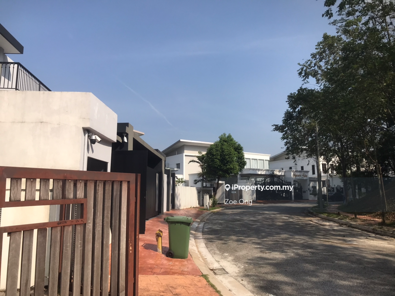 Bungalow House for Sale in Seksyen 11, Kota Damansara by Zoe Ong - iProperty.com.my
