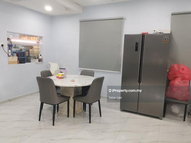 Bungalow House for Sale in Saujana Akasia, Sungai Buloh by Siew Lee - iProperty.com.my