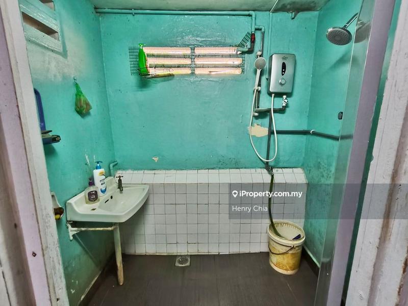 1-storey Terraced House for Sale in Taman Million, Jalan Ipoh by Henry Chia - iProperty.com.my