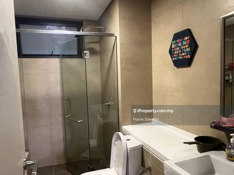 Residensi Servis untuk Dijual di Radia Residences oleh Hanie Sawarin - iProperty.com.my