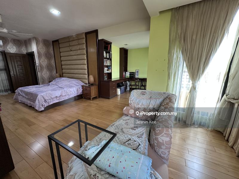 Rumah Berangkai 3 Tingkat untuk Dijual di Lake Fields, Sungai Besi oleh Jesnin Kee - iProperty.com.my