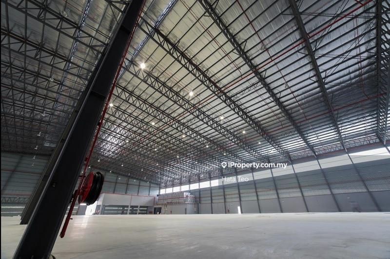 Warehouse for Rent in Shah Alam Premier Industrial Park, Shah Alam by Hata Teo - iProperty.com.my