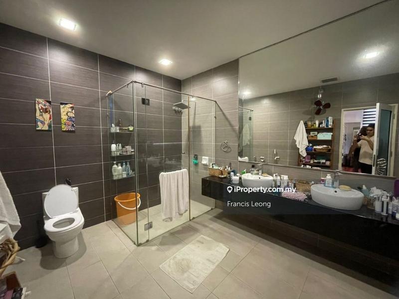 Rumah Berkembar untuk Dijual di Palmiera, Kinrara Residence, Puchong oleh Francis Leong - iProperty.com.my