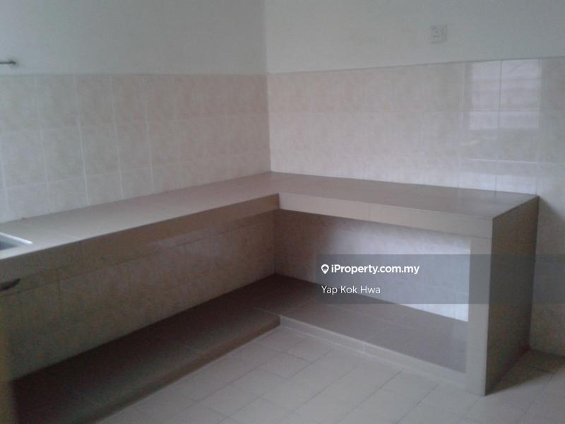 Rumah Berangkai 2 Tingkat untuk Dijual di Taman Puncak Jalil, Seri Kembangan oleh Yap Kok Hwa - iProperty.com.my