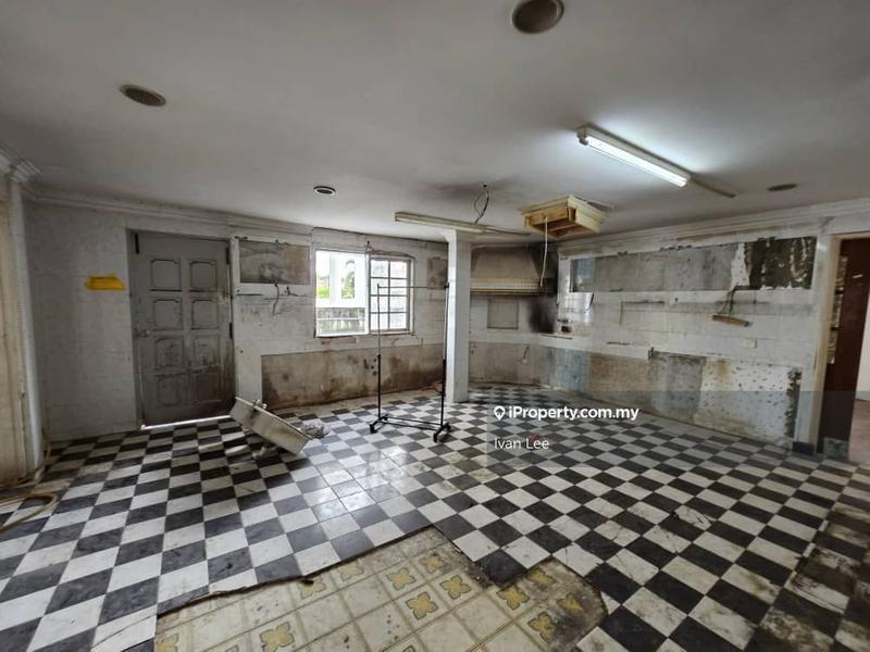 Bungalow House untuk Dijual di Damansara Jaya, Petaling Jaya oleh Ivan Lee - iProperty.com.my